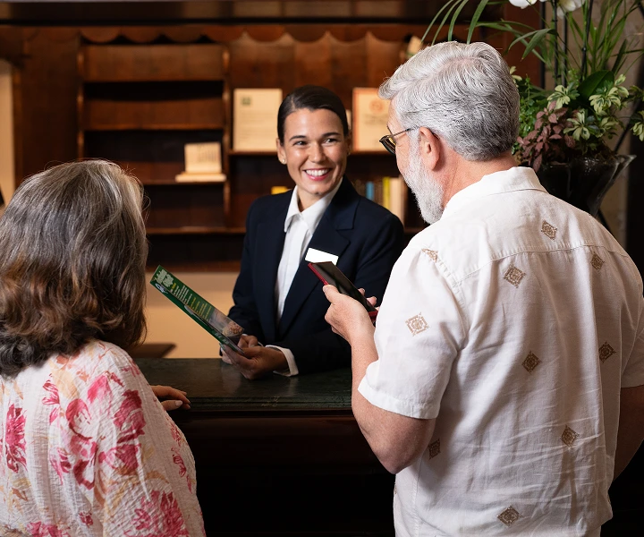 Give your team the tools to welcome global travelers